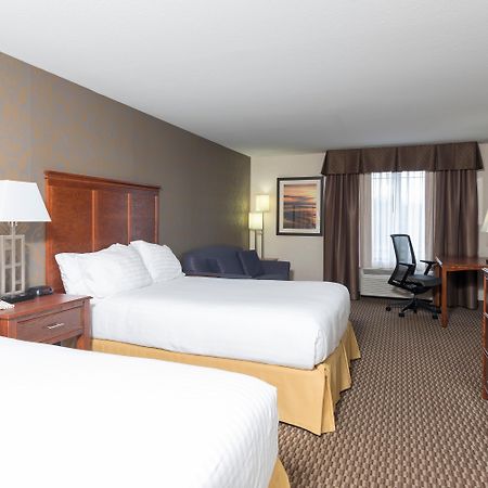 Holiday Inn Express Holland By Ihg Kültér fotó