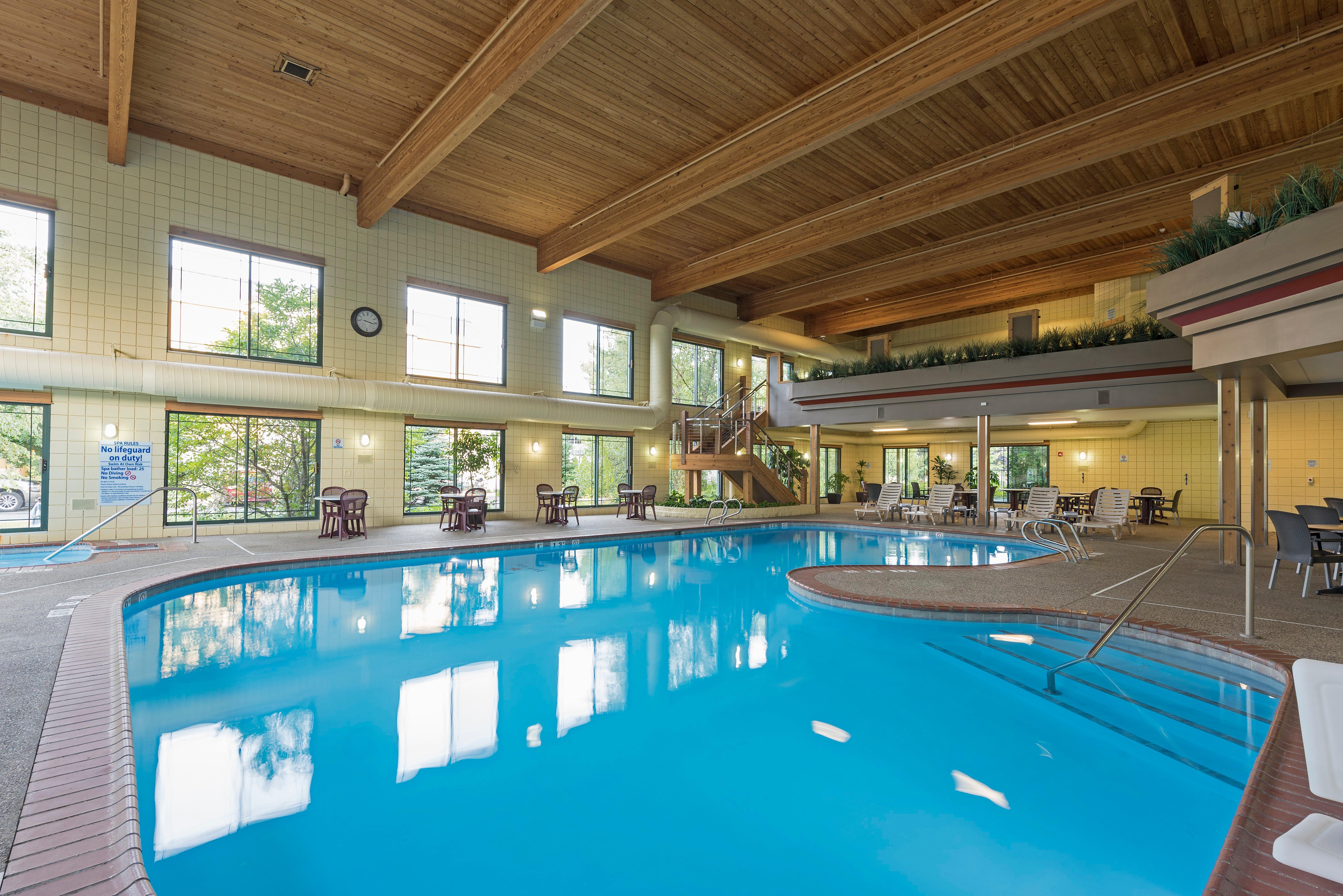Holiday Inn Express Holland By Ihg Kültér fotó
