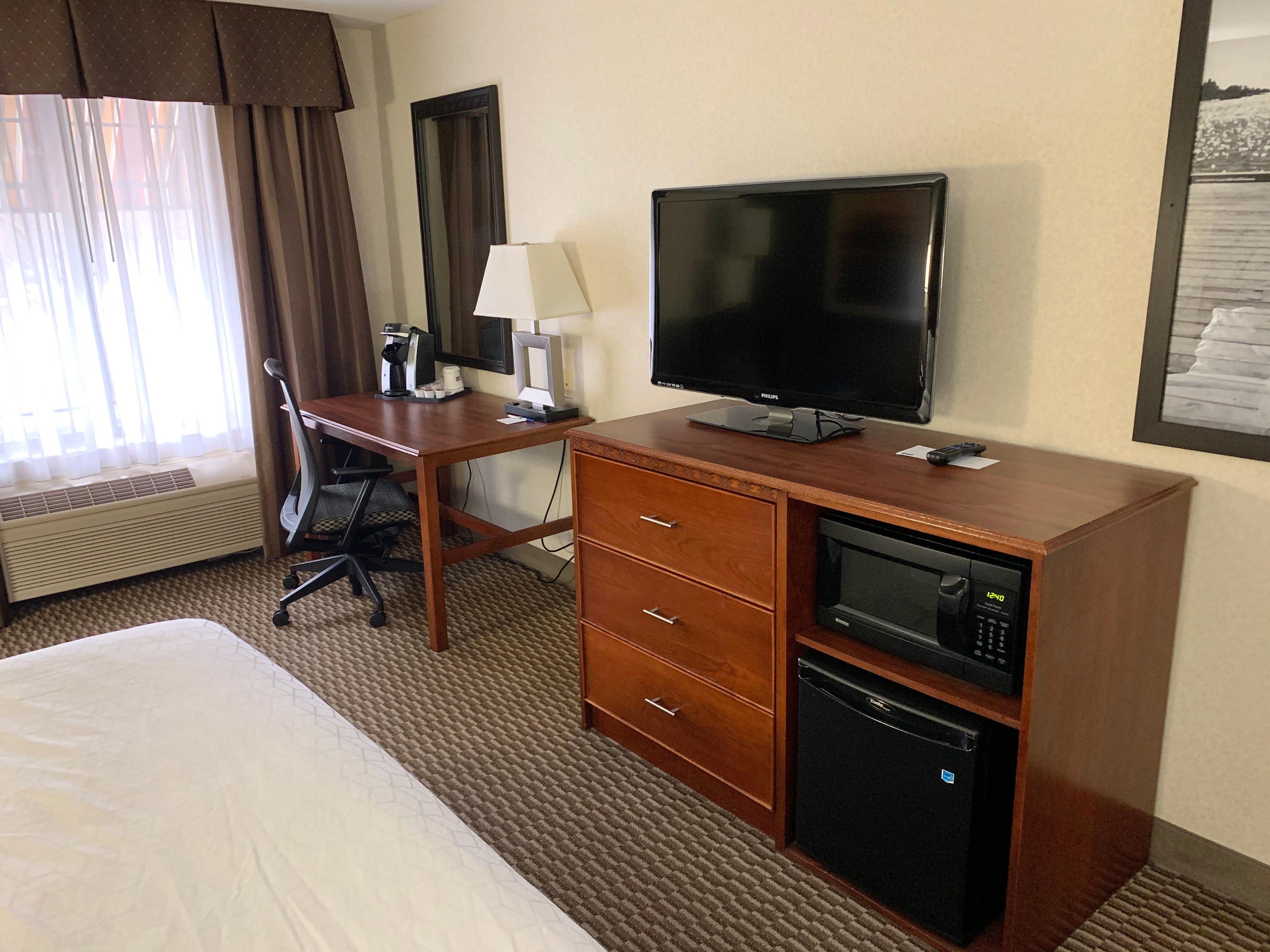 Holiday Inn Express Holland By Ihg Kültér fotó